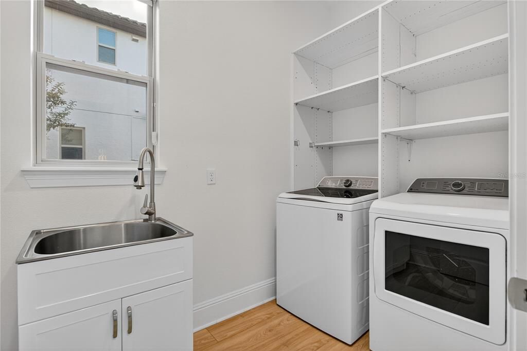 待售: $2,249,000 (7 贝兹, 6 浴室, 5283 平方英尺)