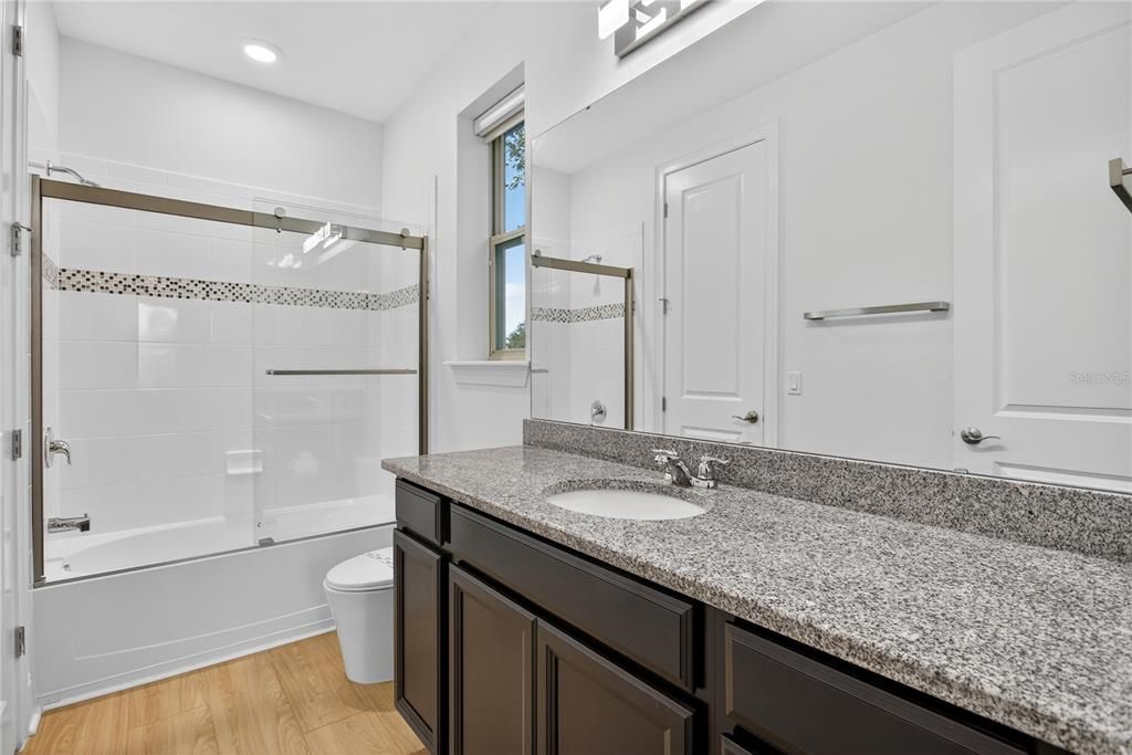 待售: $2,249,000 (7 贝兹, 6 浴室, 5283 平方英尺)