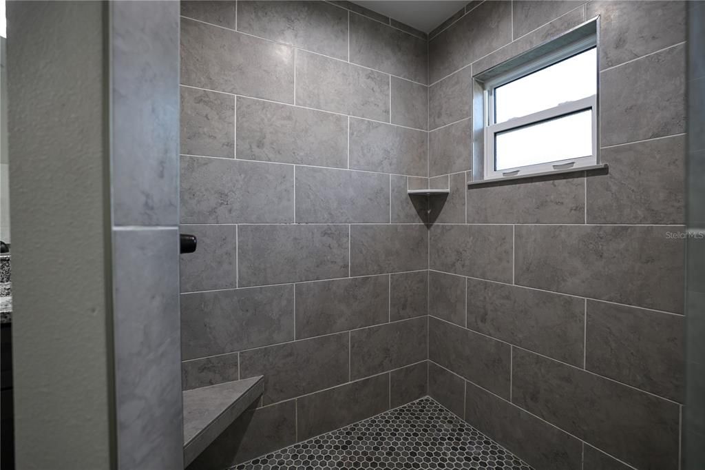 Active With Contract: $329,900 (4 beds, 2 baths, 1613 Square Feet)