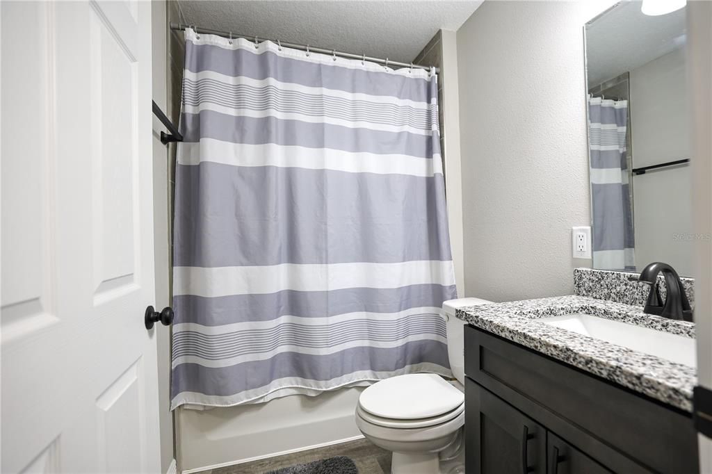 Active With Contract: $329,900 (4 beds, 2 baths, 1613 Square Feet)