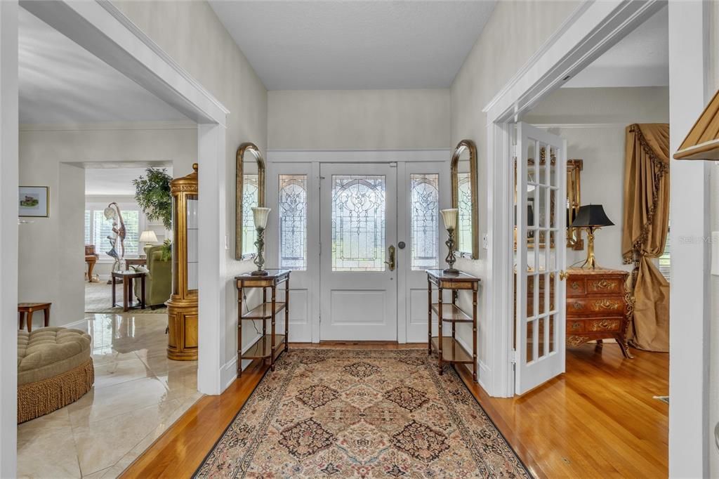 For Sale: $2,200,000 (7 beds, 5 baths, 5624 Square Feet)