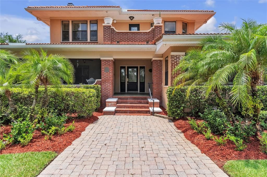 For Sale: $2,200,000 (7 beds, 5 baths, 5624 Square Feet)