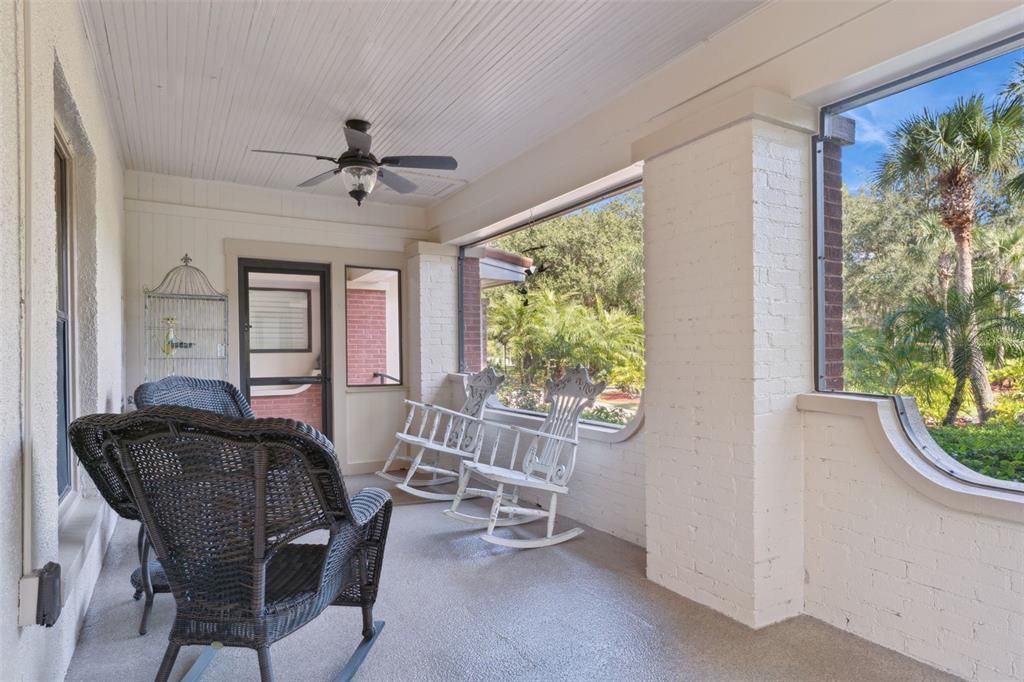 For Sale: $2,200,000 (7 beds, 5 baths, 5624 Square Feet)