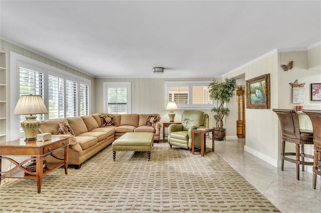 For Sale: $2,200,000 (7 beds, 5 baths, 5624 Square Feet)