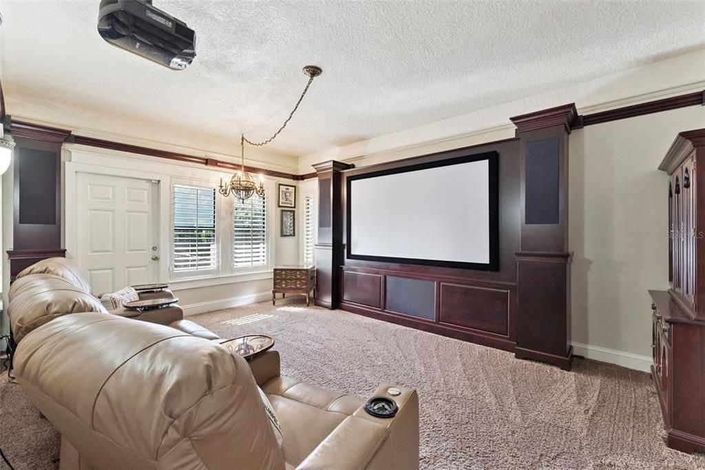 For Sale: $2,200,000 (7 beds, 5 baths, 5624 Square Feet)