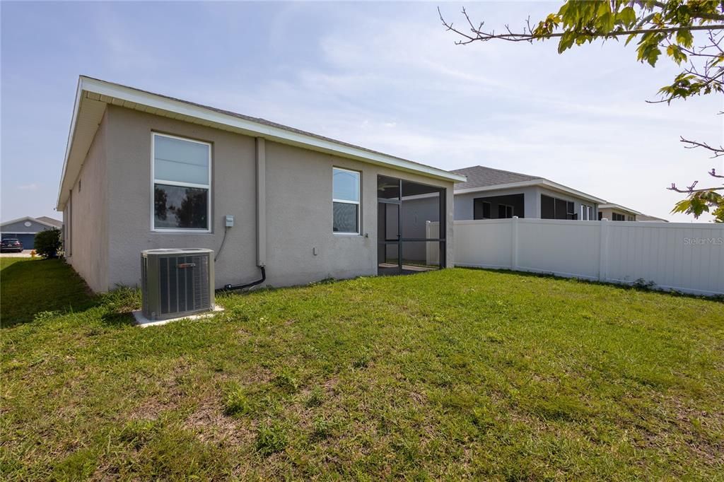 For Sale: $315,000 (3 beds, 2 baths, 1485 Square Feet)