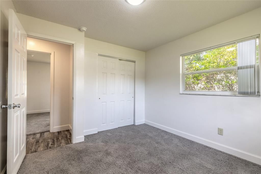 For Sale: $225,000 (3 beds, 2 baths, 1031 Square Feet)