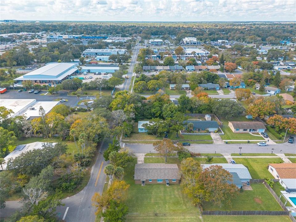 For Sale: $225,000 (3 beds, 2 baths, 1031 Square Feet)