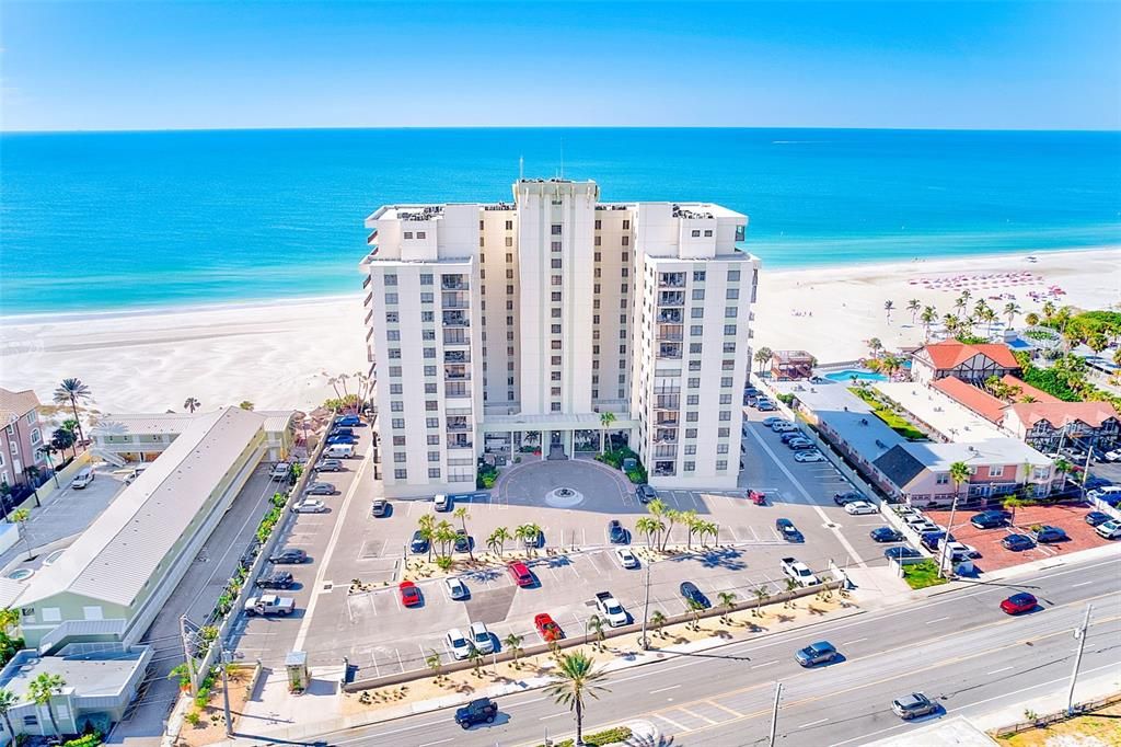 En Venta: $695,000 (2 camas, 2 baños, 1280 Pies cuadrados)