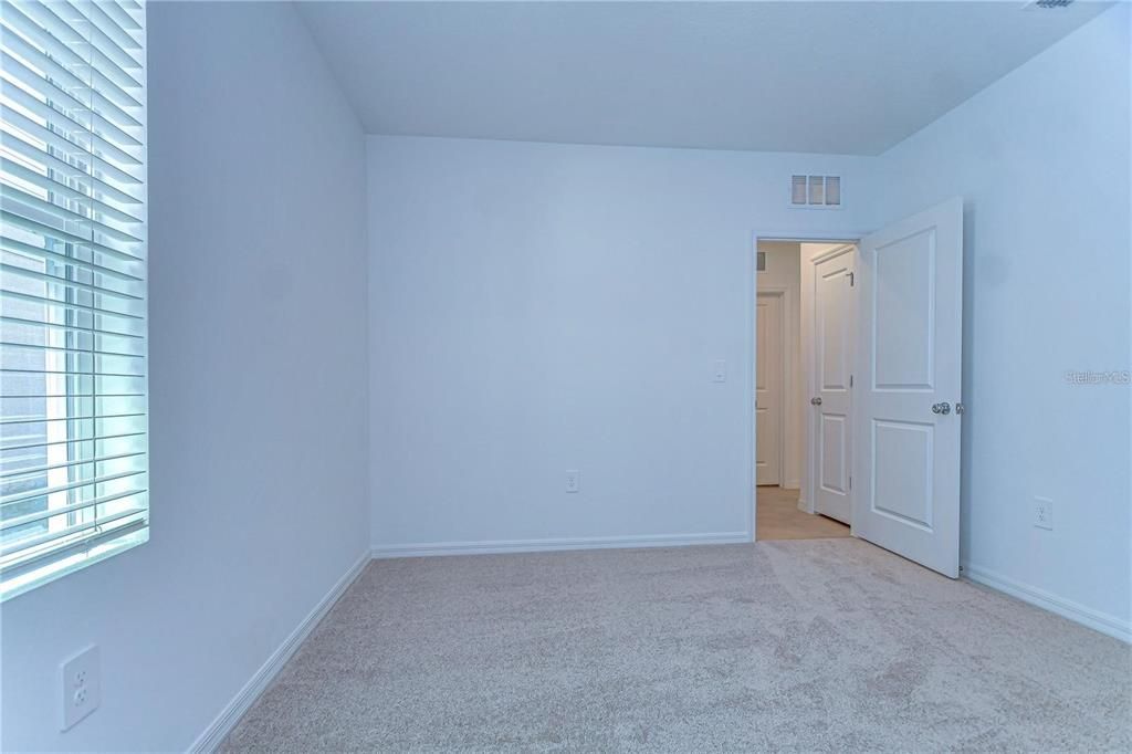 For Rent: $2,000 (3 beds, 2 baths, 1455 Square Feet)