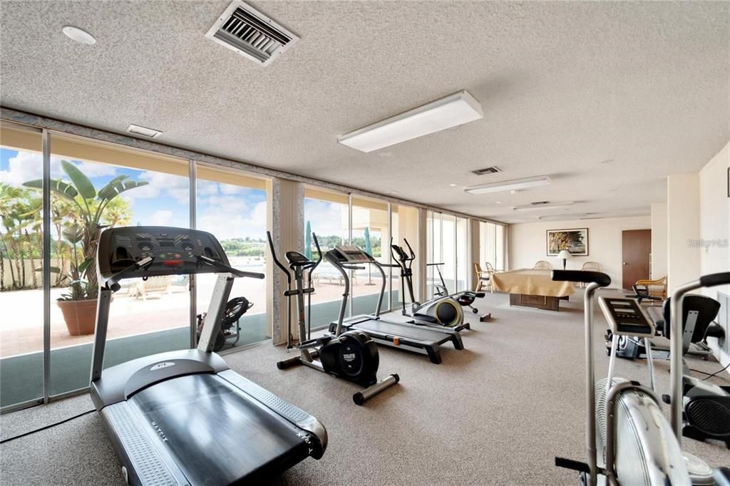 待售: $139,400 (2 贝兹, 2 浴室, 1190 平方英尺)