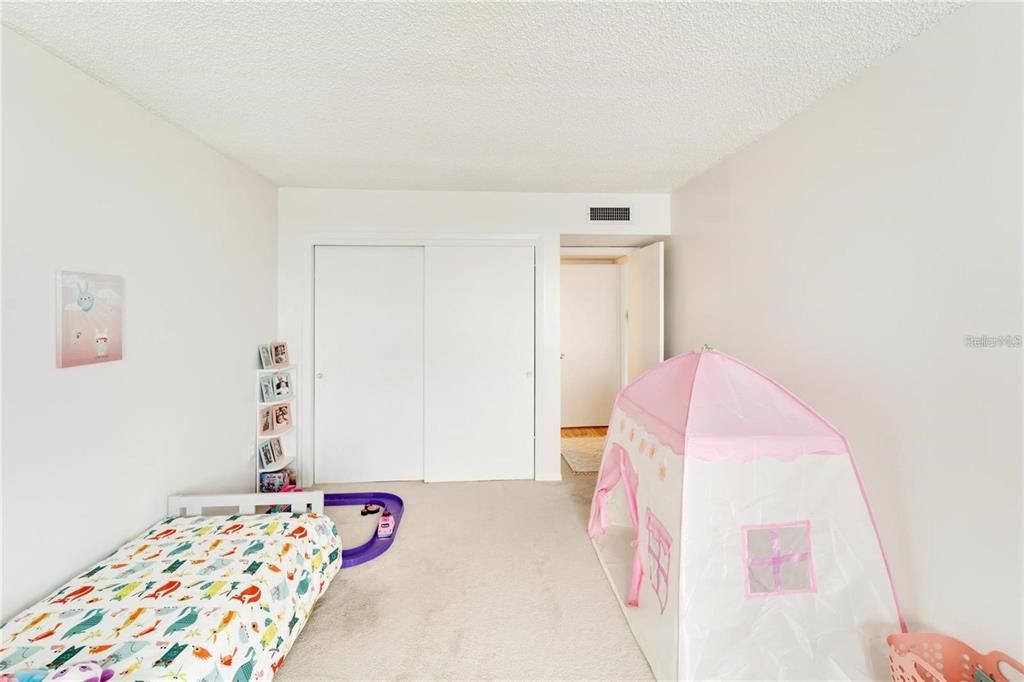 待售: $139,400 (2 贝兹, 2 浴室, 1190 平方英尺)