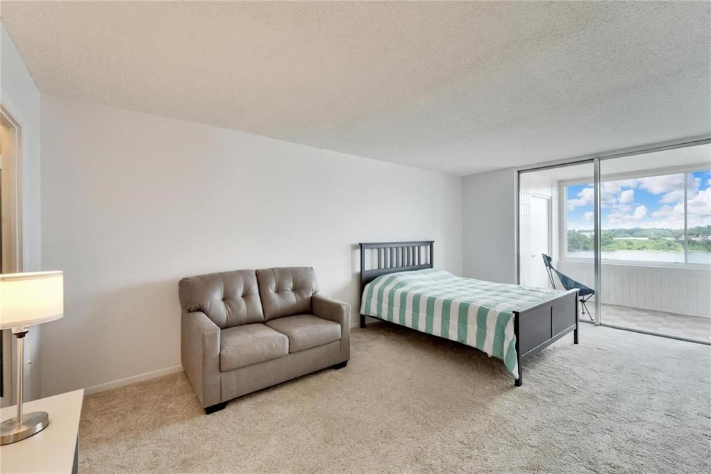 待售: $139,400 (2 贝兹, 2 浴室, 1190 平方英尺)