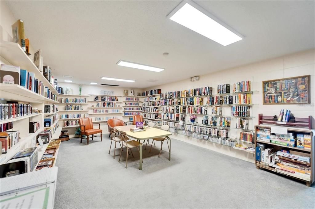 待售: $139,400 (2 贝兹, 2 浴室, 1190 平方英尺)