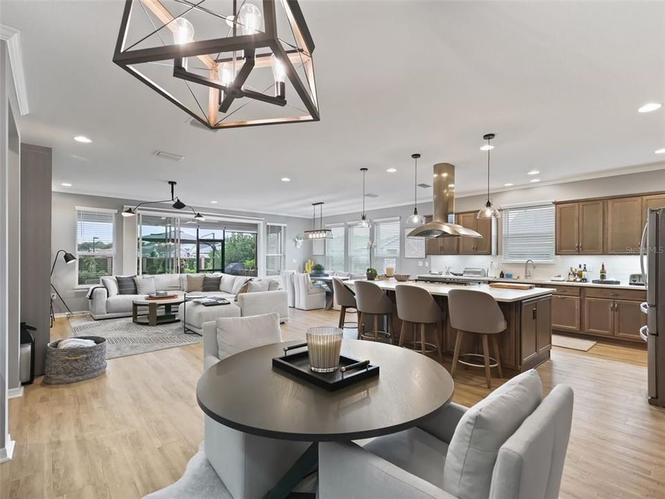 For Sale: $495,000 (2 beds, 2 baths, 1938 Square Feet)