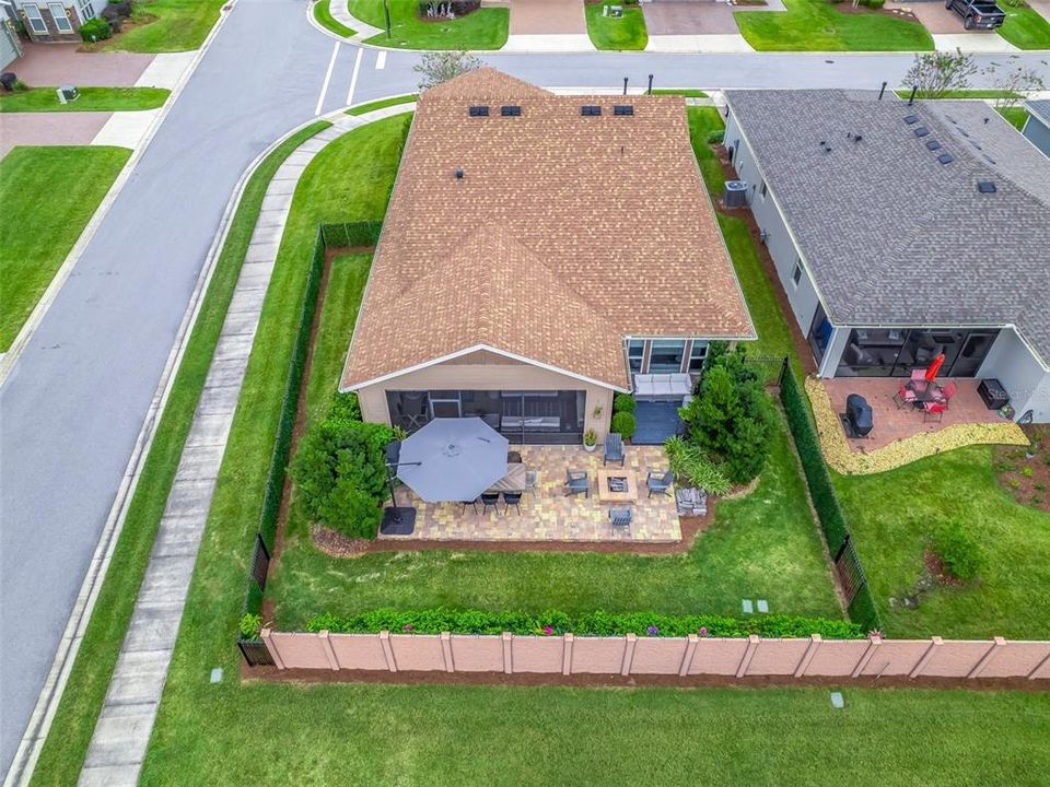 For Sale: $495,000 (2 beds, 2 baths, 1938 Square Feet)