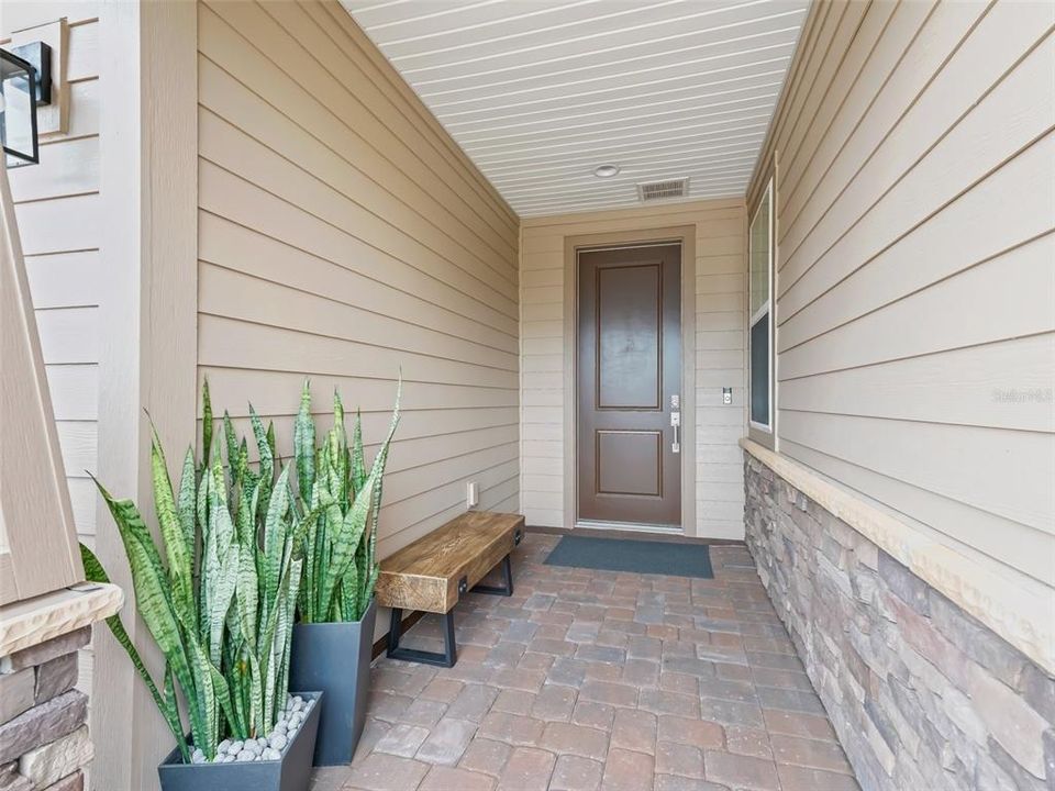 For Sale: $495,000 (2 beds, 2 baths, 1938 Square Feet)