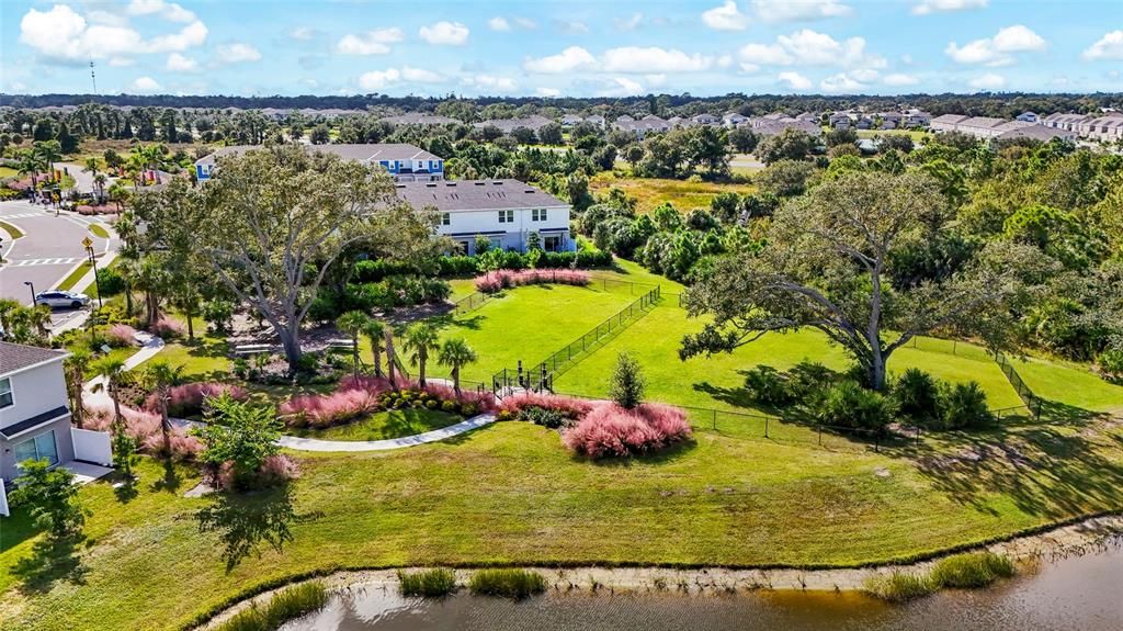 For Rent: $2,600 (3 beds, 2 baths, 1587 Square Feet)