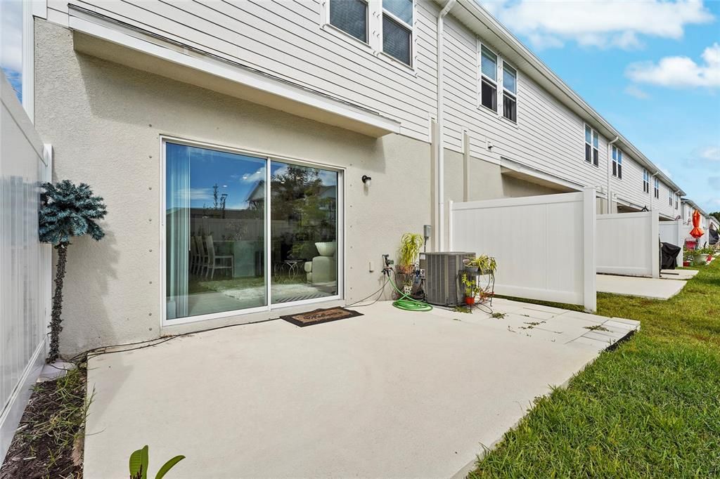 For Rent: $2,600 (3 beds, 2 baths, 1587 Square Feet)