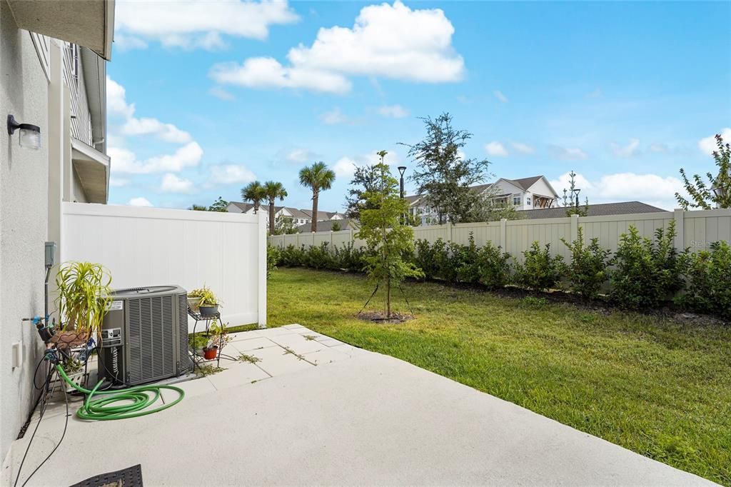 For Rent: $2,600 (3 beds, 2 baths, 1587 Square Feet)