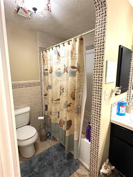 待售: $639,000 (5 贝兹, 2 浴室, 3601 平方英尺)