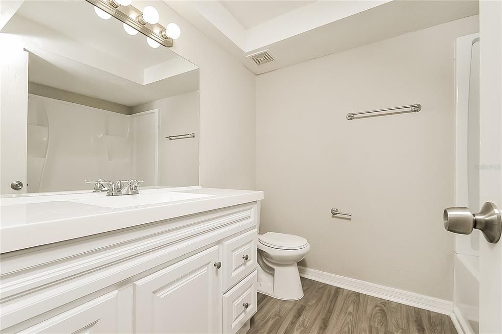 В аренду: $2,710 (4 спален, 2 ванн, 2380 Квадратных фут)