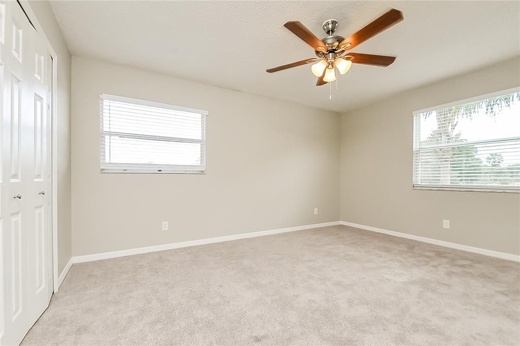 В аренду: $2,710 (4 спален, 2 ванн, 2380 Квадратных фут)