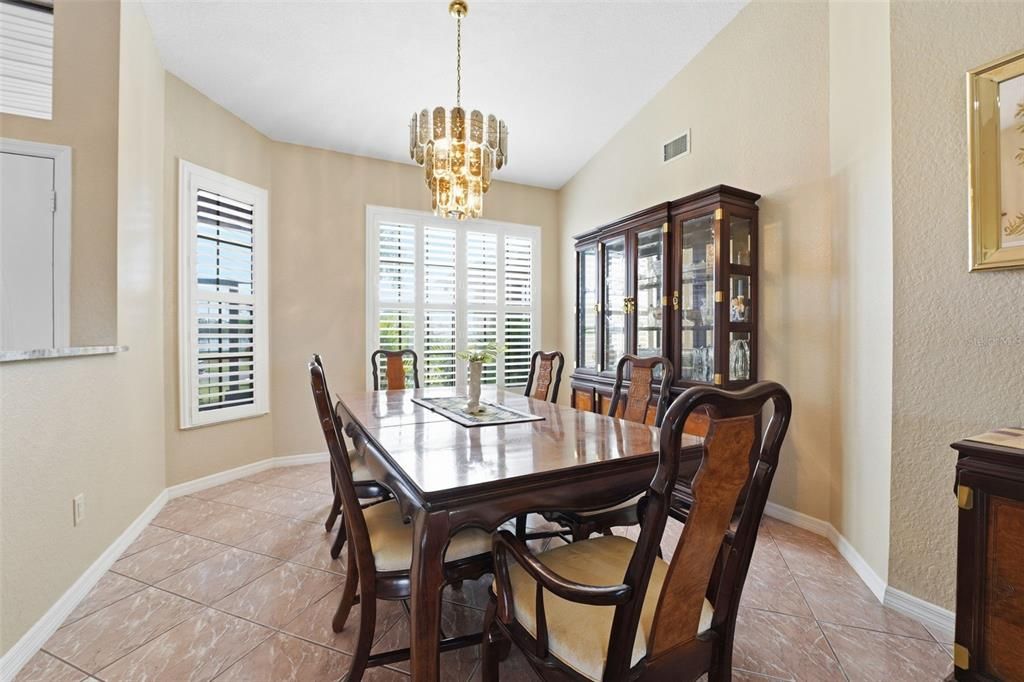 На продажу: $699,000 (3 спален, 3 ванн, 2335 Квадратных фут)