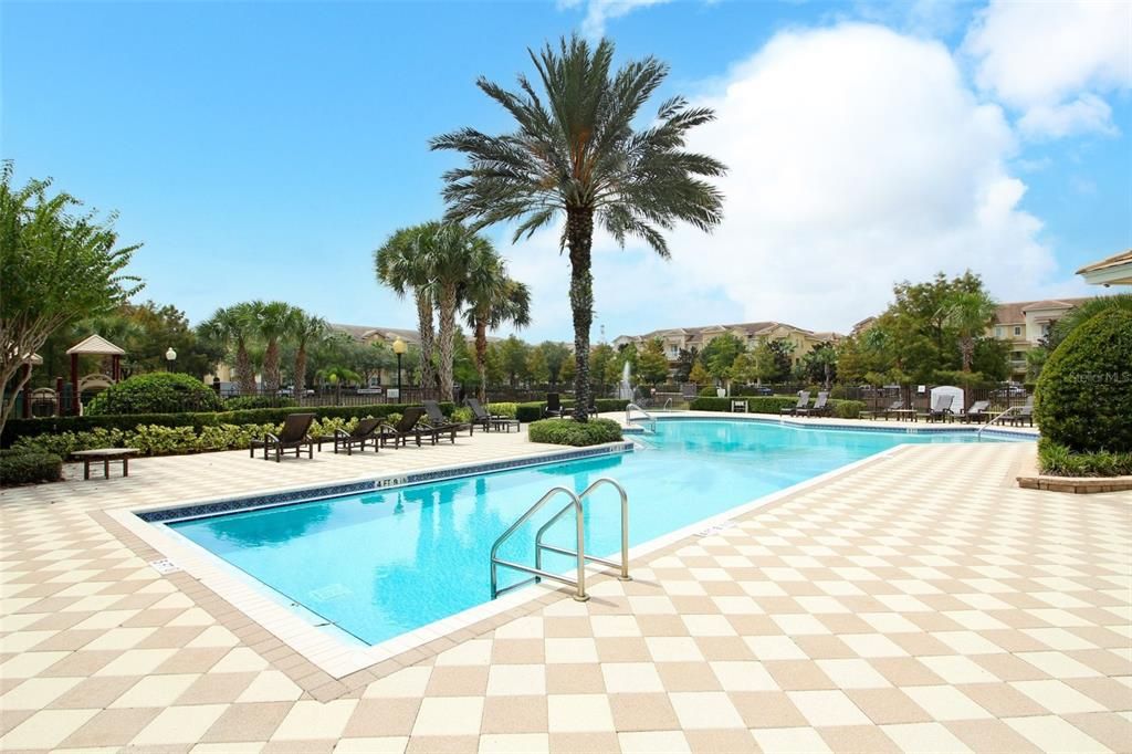 For Sale: $399,900 (3 beds, 3 baths, 1989 Square Feet)