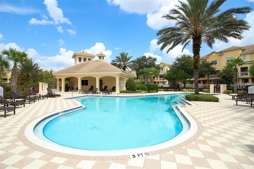 For Sale: $399,900 (3 beds, 3 baths, 1989 Square Feet)