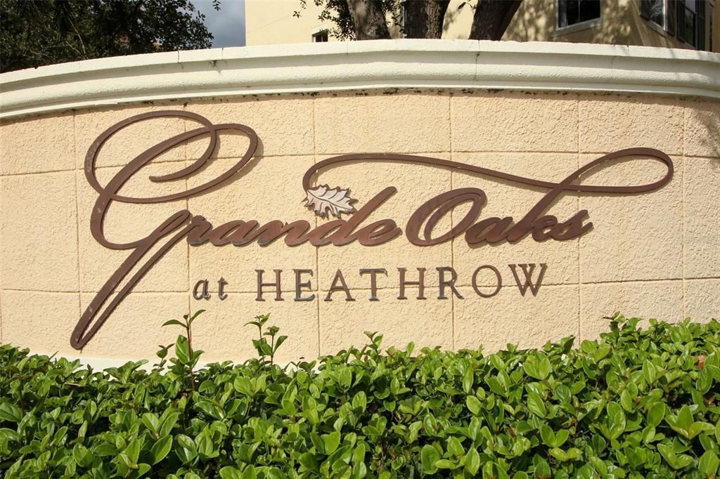 For Sale: $399,900 (3 beds, 3 baths, 1989 Square Feet)