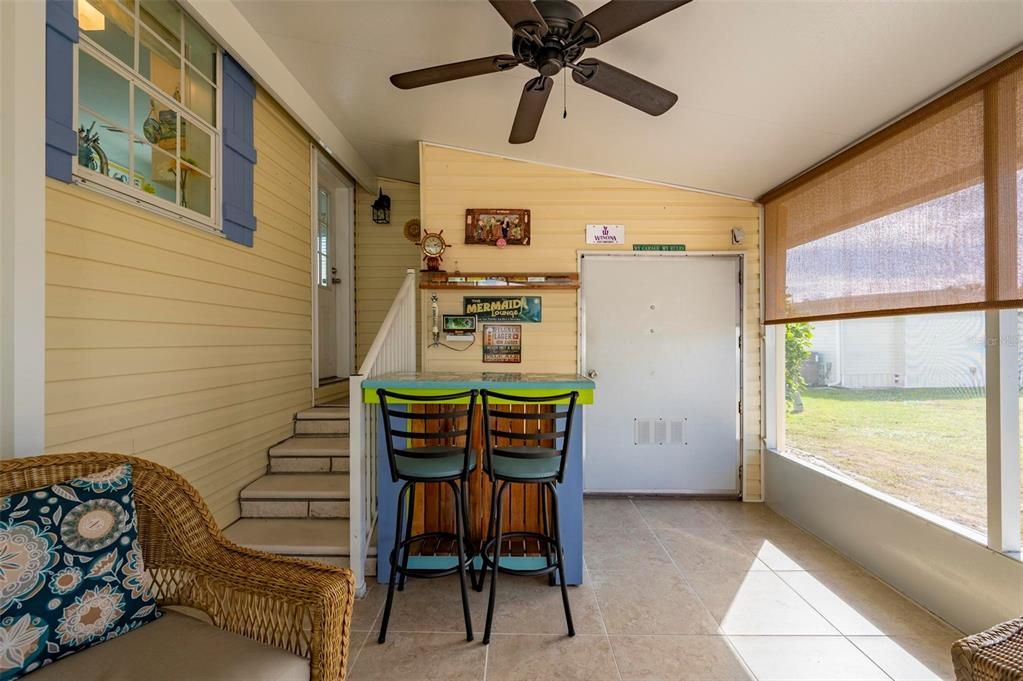 For Sale: $235,000 (2 beds, 2 baths, 1269 Square Feet)