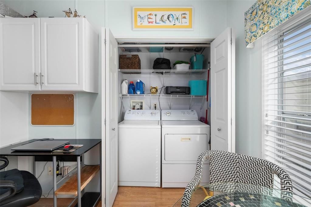 For Sale: $235,000 (2 beds, 2 baths, 1269 Square Feet)