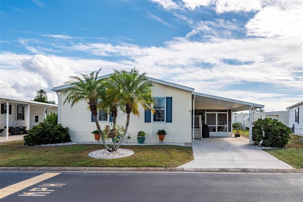 For Sale: $235,000 (2 beds, 2 baths, 1269 Square Feet)