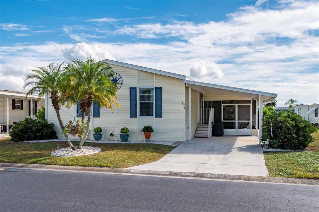 For Sale: $235,000 (2 beds, 2 baths, 1269 Square Feet)