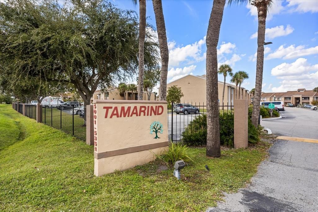 For Sale: $195,000 (2 beds, 2 baths, 1048 Square Feet)