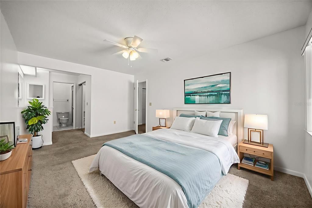 For Sale: $195,000 (2 beds, 2 baths, 1048 Square Feet)