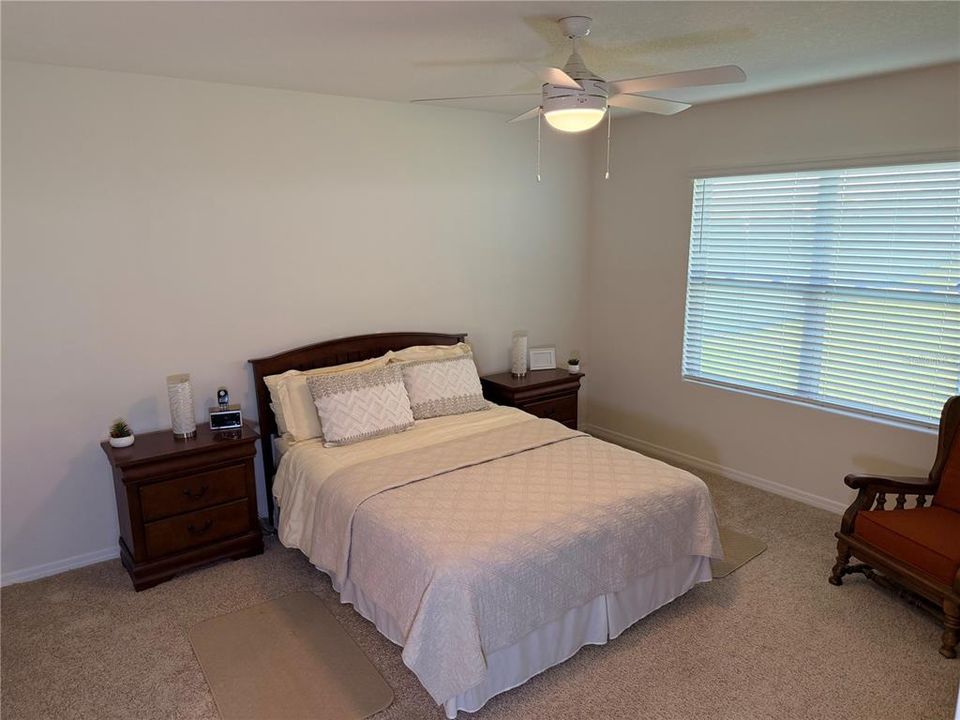 Active With Contract: $320,000 (3 beds, 2 baths, 1716 Square Feet)