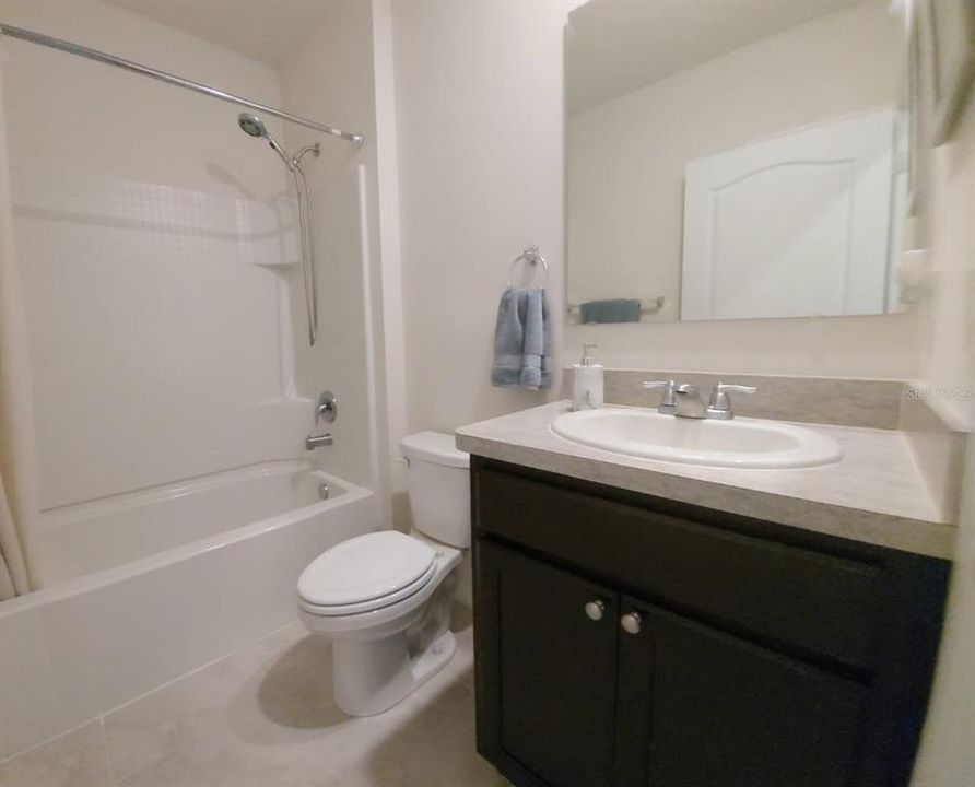 Active With Contract: $320,000 (3 beds, 2 baths, 1716 Square Feet)