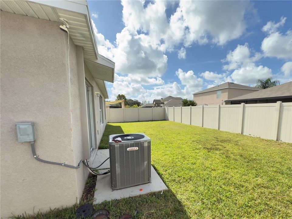 En Venta: $455,000 (4 camas, 2 baños, 1897 Pies cuadrados)