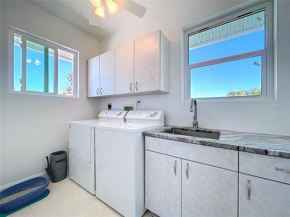 For Sale: $2,790,000 (4 beds, 3 baths, 2592 Square Feet)