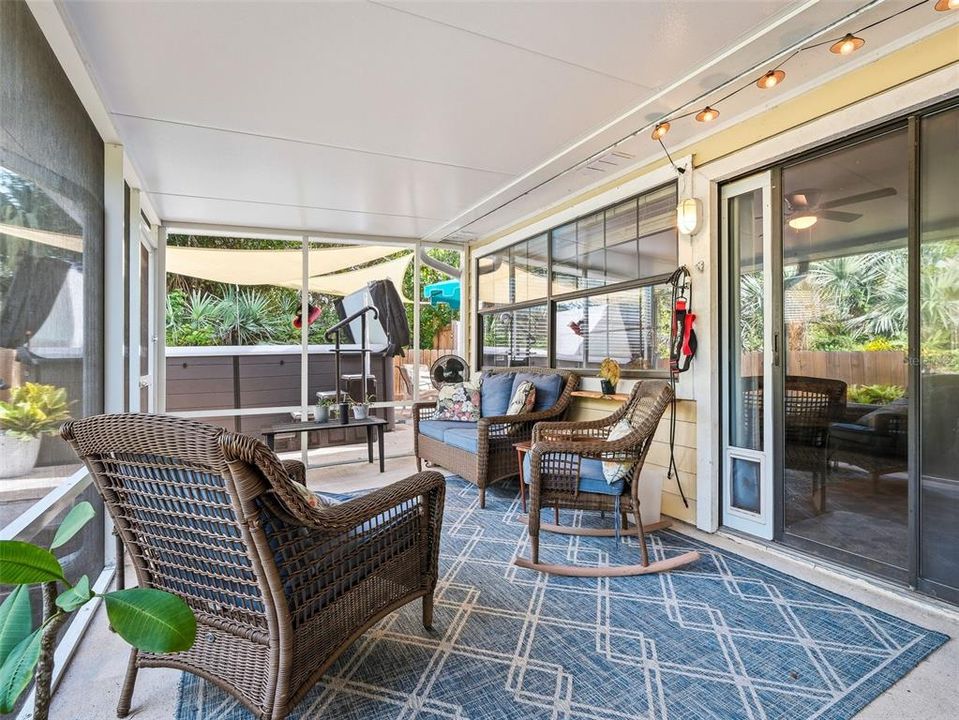 For Sale: $489,900 (3 beds, 2 baths, 2013 Square Feet)