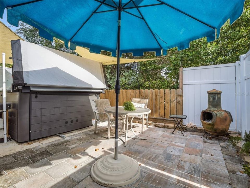 For Sale: $489,900 (3 beds, 2 baths, 2013 Square Feet)