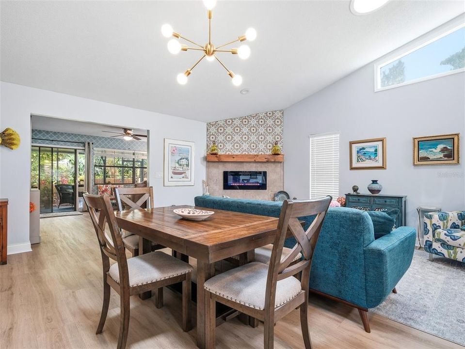 For Sale: $489,900 (3 beds, 2 baths, 2013 Square Feet)