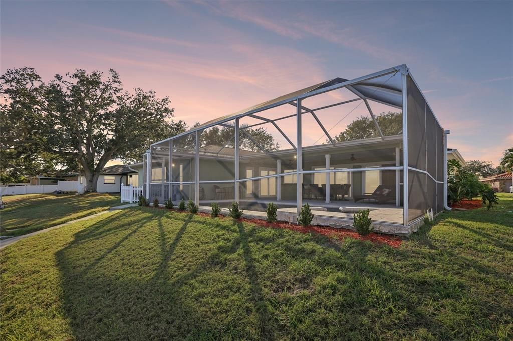 For Sale: $1,229,000 (3 beds, 2 baths, 1883 Square Feet)