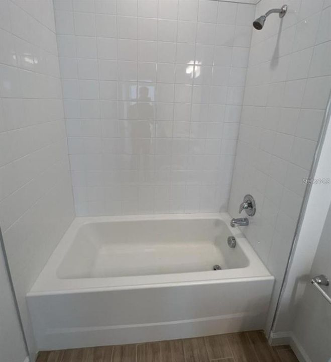 For Rent: $2,750 (4 beds, 2 baths, 1644 Square Feet)