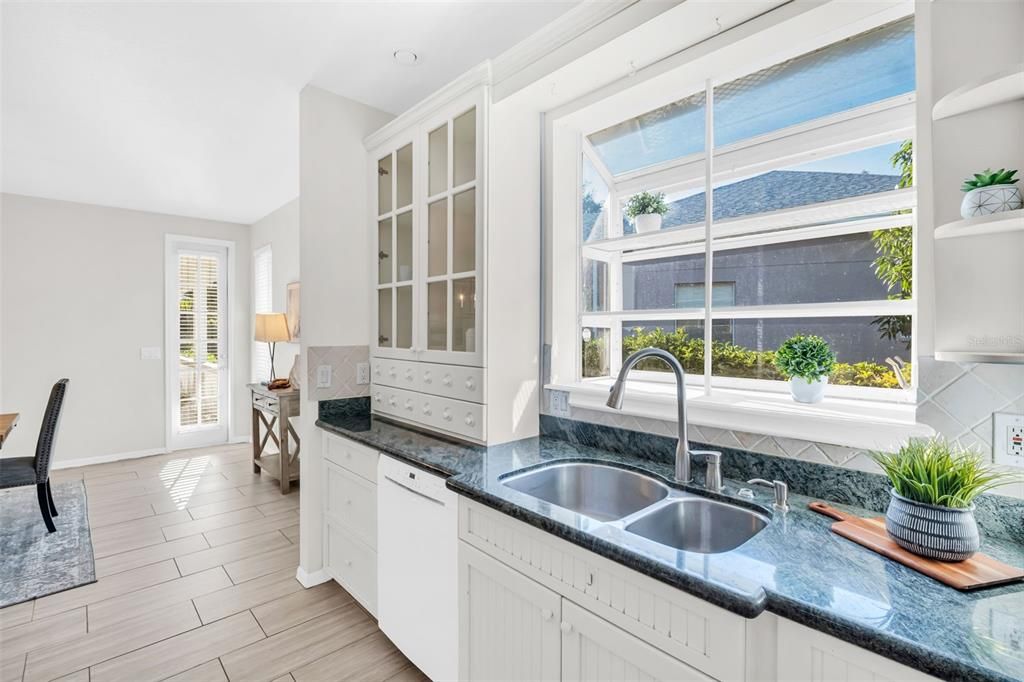 For Sale: $1,099,900 (3 beds, 3 baths, 2648 Square Feet)