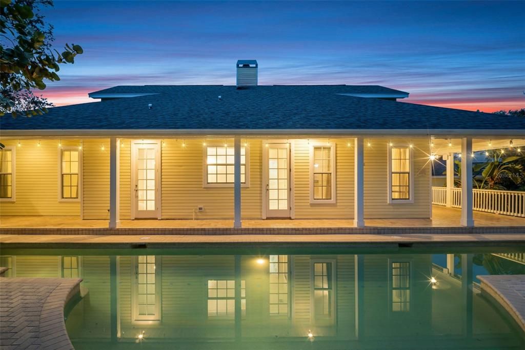 For Sale: $1,099,900 (3 beds, 3 baths, 2648 Square Feet)