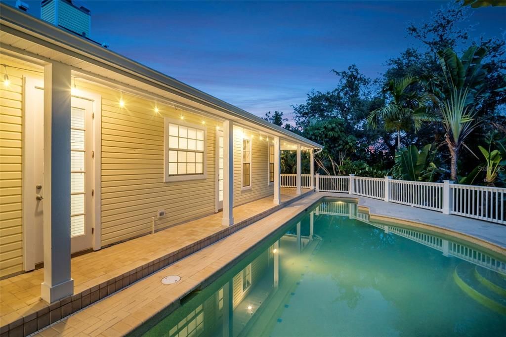 For Sale: $1,099,900 (3 beds, 3 baths, 2648 Square Feet)