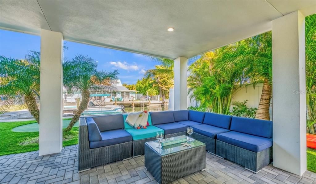 На продажу: $3,175,000 (7 спален, 7 ванн, 2646 Квадратных фут)